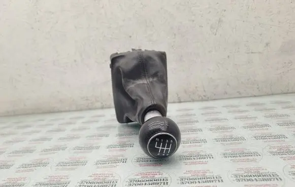 Audi A6 S6 C6 4F Gear lever shifter trim leather/knob