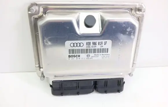 Audi A6 S6 C5 4B Engine control unit/module 038906019GF 0281010812 28SA5229