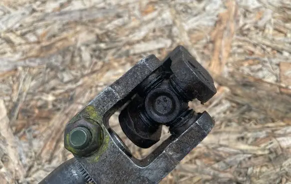 Volkswagen Golf III Prop shaft universal joint 