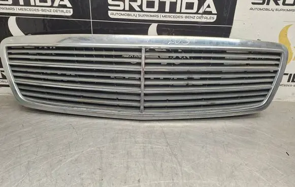 Mercedes-Benz C W203 Front bumper upper radiator grill A2038800483