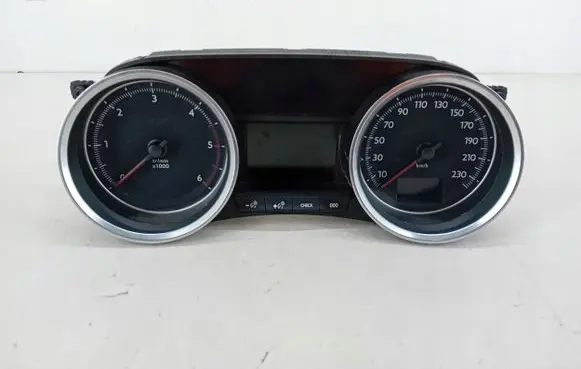 Peugeot 508 Speedometer (instrument cluster)