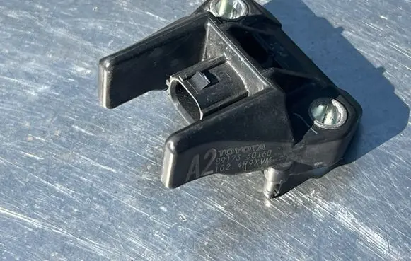 Lexus RX 450H Airbag deployment crash/impact sensor 8917330160 1024R9XVV