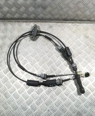 Hyundai ix35 Gear shift cable linkage 2Y4501I27