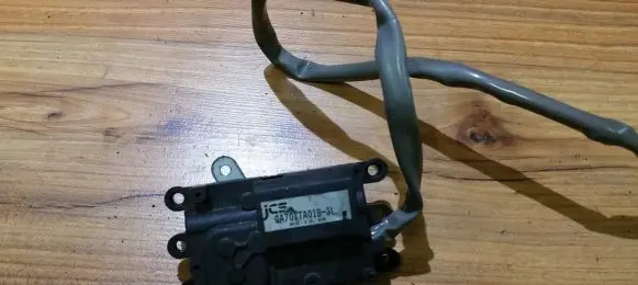 Mazda Xedos 9 Air flap motor/actuator ga701ta01b