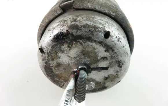 Audi A4 S4 B6 8E 8H Engine mount vacuum valve 8E0199379D