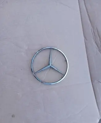 Mercedes-Benz E W124 Original wheel cap 1244010103