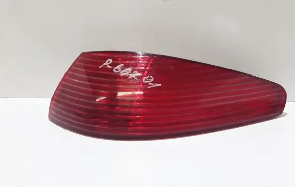 Peugeot 607 Rear/tail lights