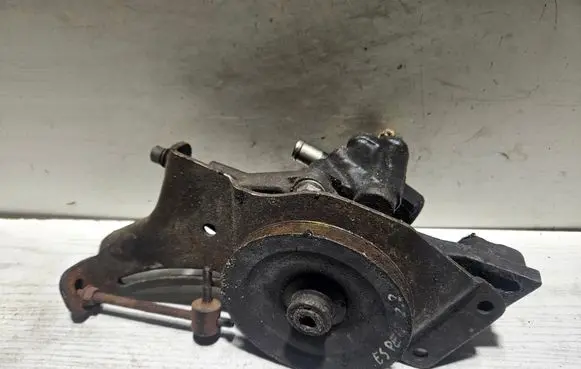 Renault Espace II Power steering pump 7700730215 7846075