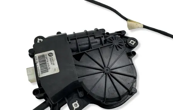 BMW 7 F01 F02 F03 F04 Tailgate/trunk/boot lift motor 51247191213