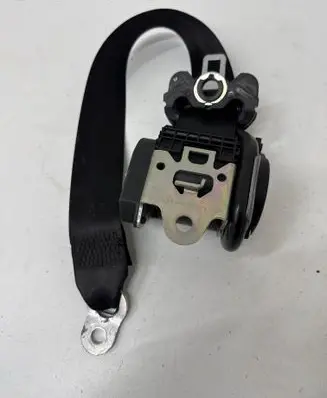 Volkswagen Touareg I Rear seatbelt 609533200 022R000