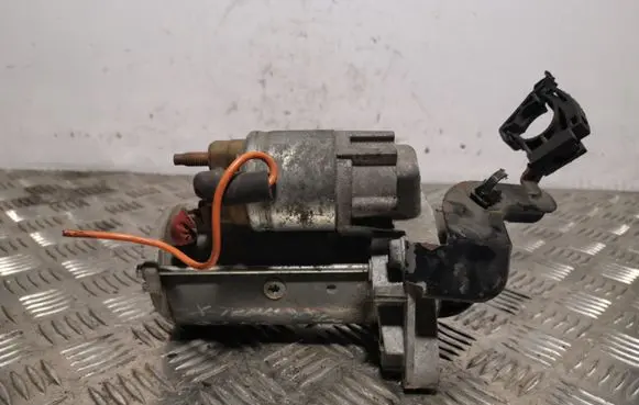 Nissan X-Trail T31 Starter motor 23300JG70A