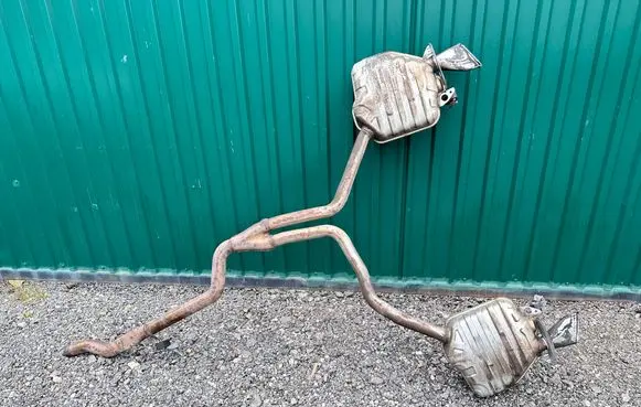 Muffler/silencer