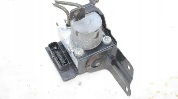 Hyundai Santa Fe ABS Pump 58910-2B550