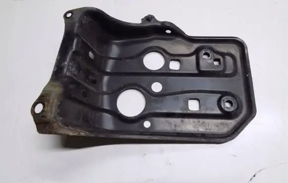 Toyota RAV 4 (XA30) Battery tray ADT32341ww