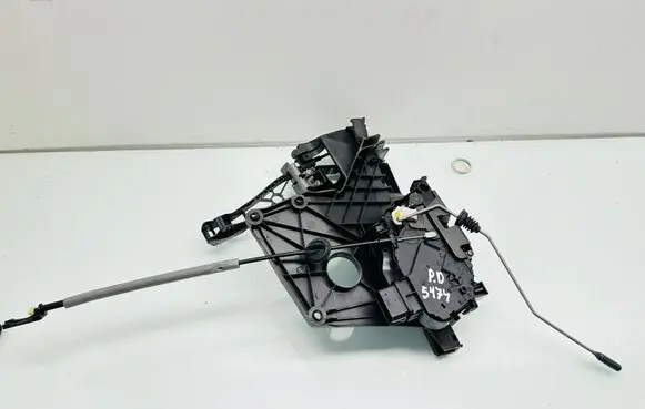 Volvo V70 Front door lock 31253674 A048317 986904105