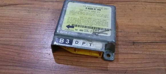 KIA Rio Airbag control unit/module 0k32b677f0