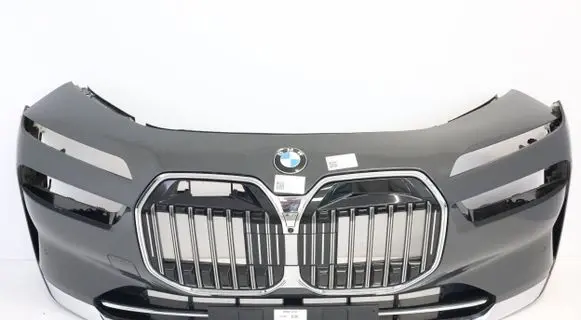 BMW 7 G70 Front bumper 456780998
