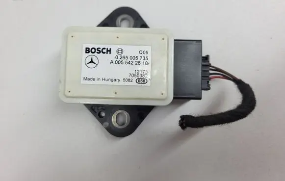 Mercedes-Benz E W212 ESP acceleration yaw rate sensor A0055422618