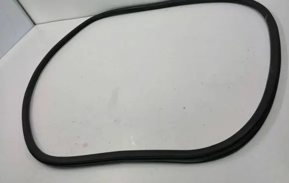 Opel Corsa F Front door rubber seal 