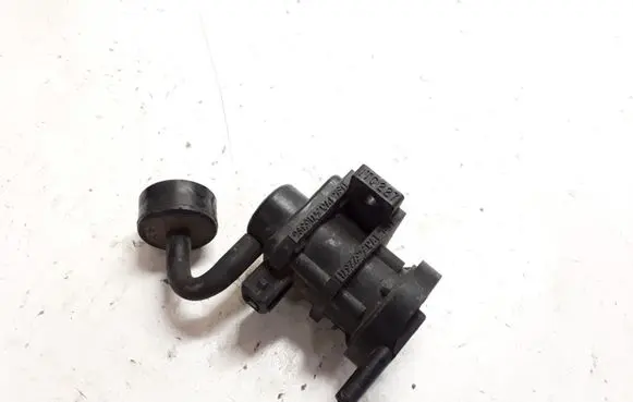 Volvo S40, V40 Turbo solenoid valve 7700874764
