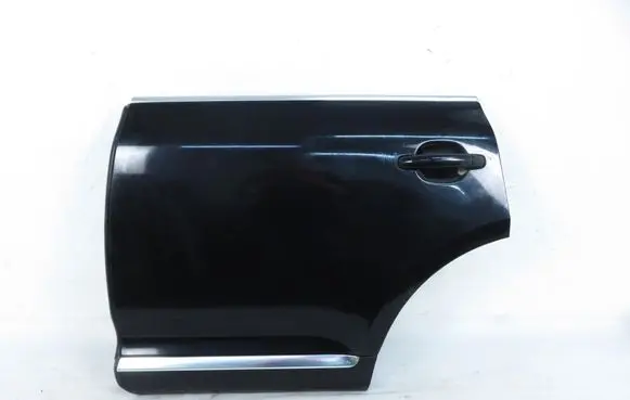 Volkswagen Touareg I Rear door 