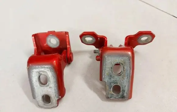 Renault Clio IV Rear door hinge set 