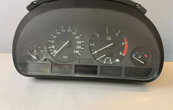BMW 5 E39 Speedometer (instrument cluster) 11000873535 6914913