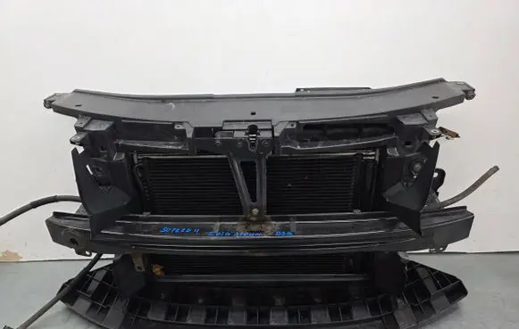 Skoda Superb B6 (3T) Radiator support slam panel bracket 