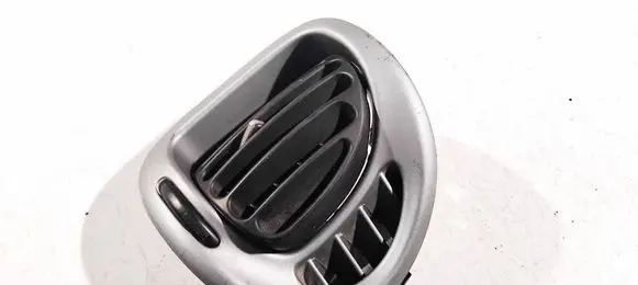 Citroen Xsara Picasso Dash center air vent grill 9631280477