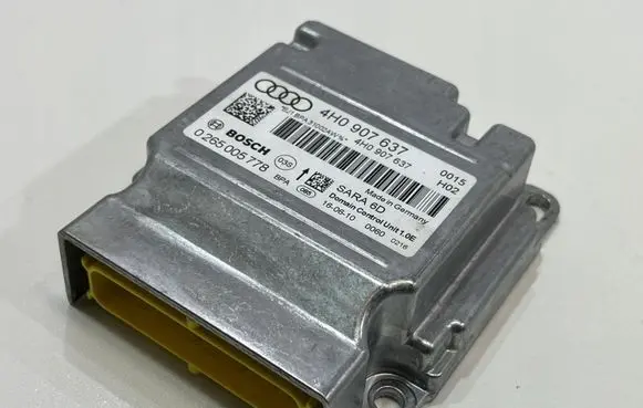 Audi A8 S8 D2 4D Other control units/modules 4H0907637 | 68475634065315,207
