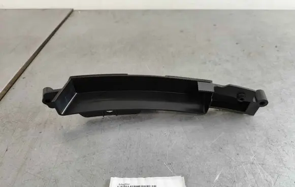 Front bumper mounting bracket