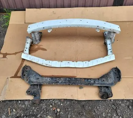 Suzuki SX4 Front bumper support beam 121212