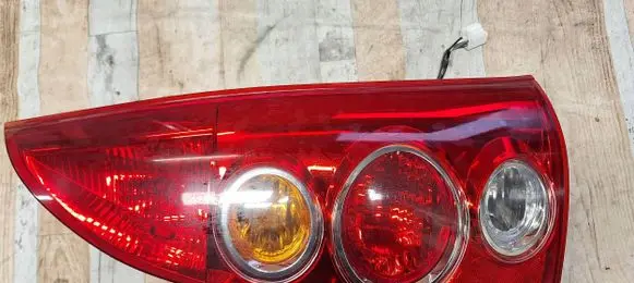 Mazda Premacy Rear/tail lights 12V2175W