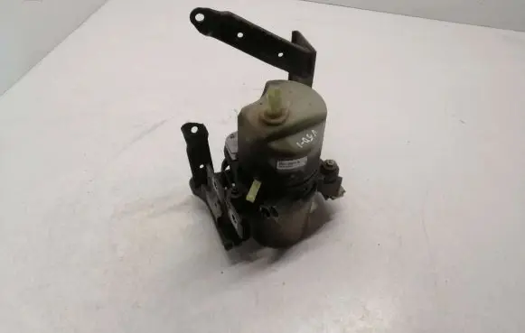 Volvo V50 Power steering pump 4N513K514DL 30723582
