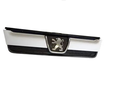 Peugeot Boxer Front grill 1304703070