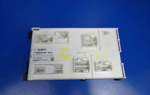 Mercedes-Benz GLA W156 X156 Comfort/convenience module A1569007702 A1569011400 A1569021400