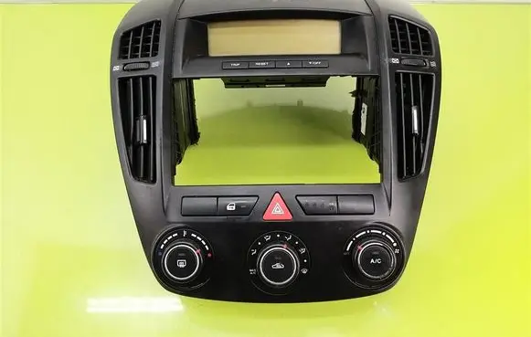 KIA Ceed Climate control/heater control trim 