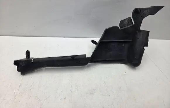 Mercedes-Benz ML W164 Intercooler air guide/duct channel A1645001516 1645001516