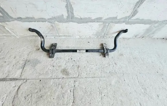 Porsche Cayenne (92A) Front anti-roll bar/sway bar