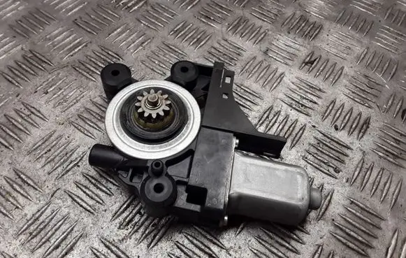 Volvo V50 Rear door window regulator motor 979040100 WR12657