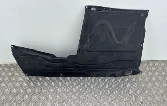 BMW 4 F32 F33 Engine splash shield/under tray 51164310