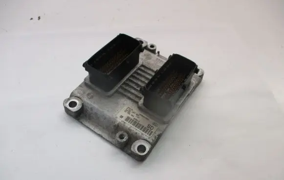Opel Corsa C Engine control unit/module 55350552 0261207962 Z12XE