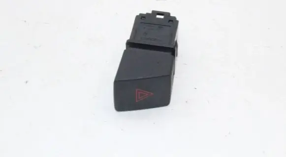 Nissan Qashqai Hazard light switch 299125472