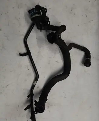 Audi Q5 SQ5 Engine coolant pipe/hose 8R0121049J
