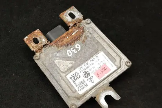 Volkswagen Touareg II Other control units/modules 7P0906093B