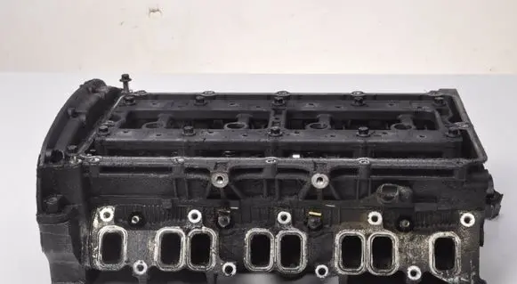 Ford Transit Engine head 6C1Q-6090-AE