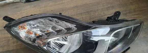 Hyundai ix20 Headlight/headlamp 921021KXXX