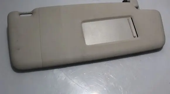 Volkswagen Touran I Sun visor