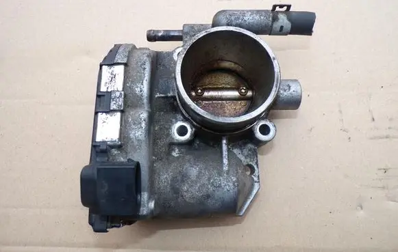Opel Corsa C Throttle body valve 0280750133