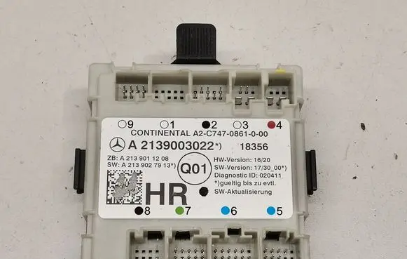 Mercedes-Benz E W213 Door control unit/module A2139003022 A2139011208